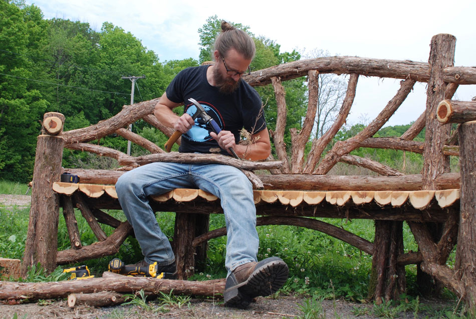 Dutchess News Poet's Bench